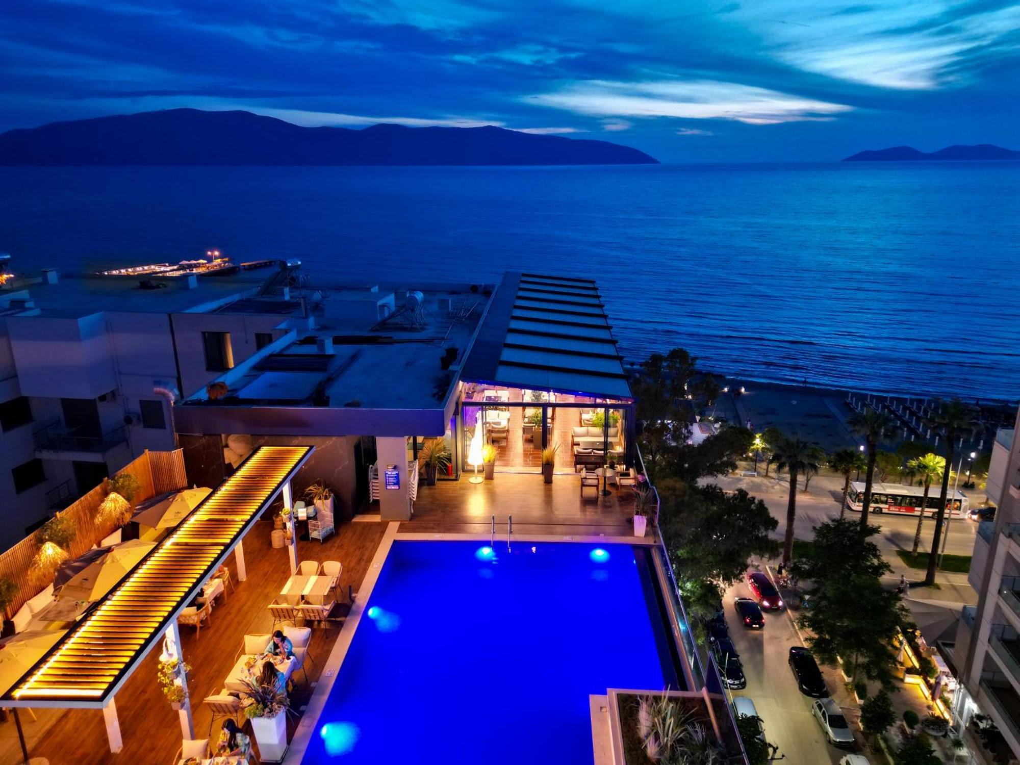 Regina City Hotel & Spa Vlorë Exteriör bild