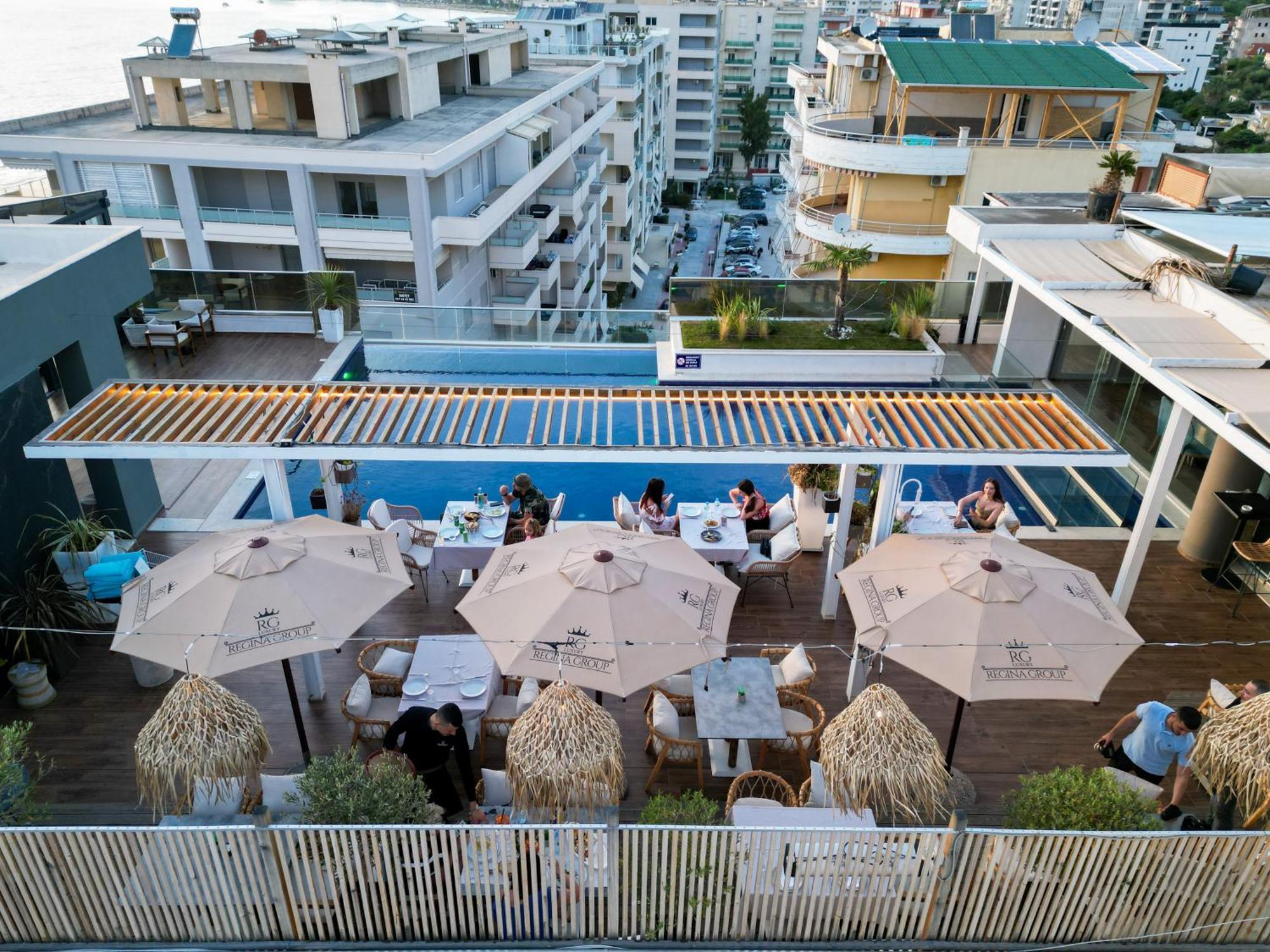 Regina City Hotel & Spa Vlorë Exteriör bild